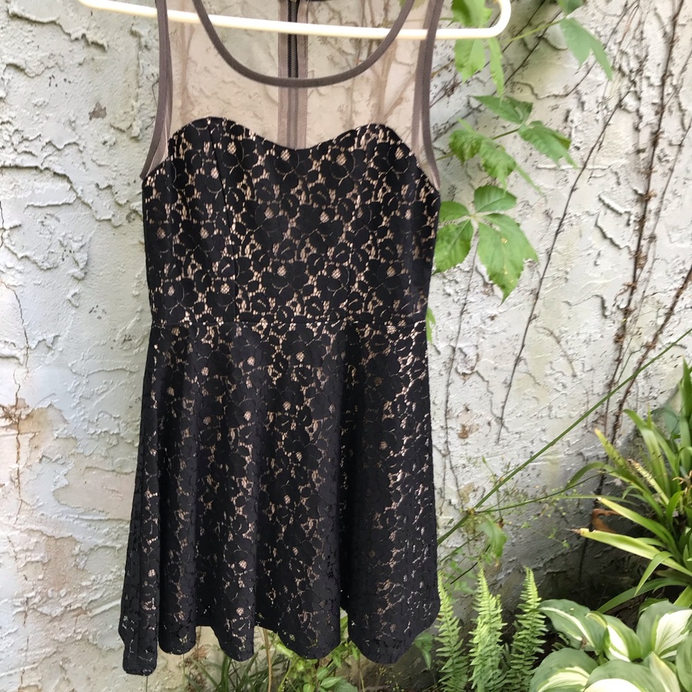 Reynah Couture flowy dress3 for $20❤️